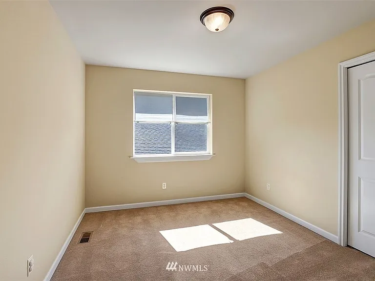 4109 223rd Pl SE — Photo 17