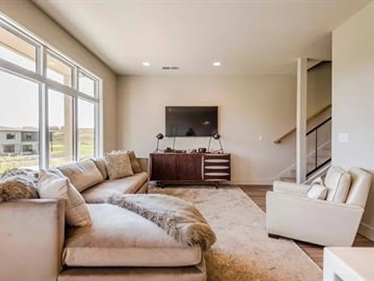 4905 Lake Course Cir #F — Photo 14