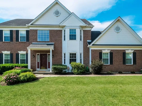 3139 Fox Dr, Chalfont, PA 18914