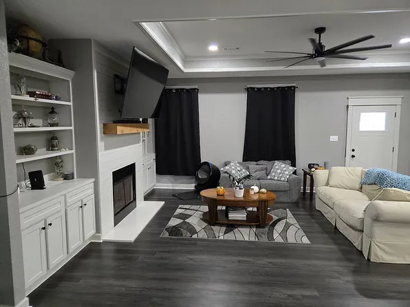 12915 Styles Rd, Bauxite, AR 72011