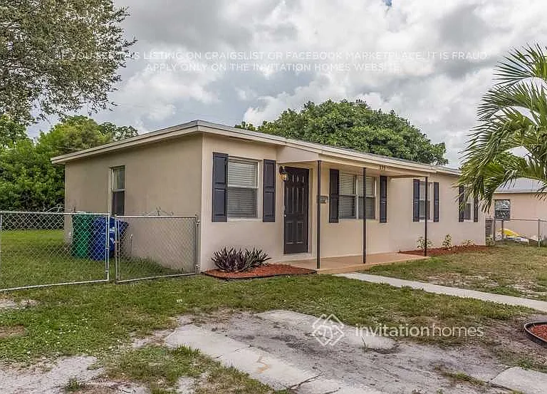 335 NW 190th St — Photo 3