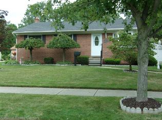 5856 Henry Ruff Rd, Garden City, MI 48135