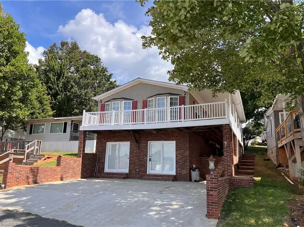 108 Maple Dr, Mount Gilead, NC 27306