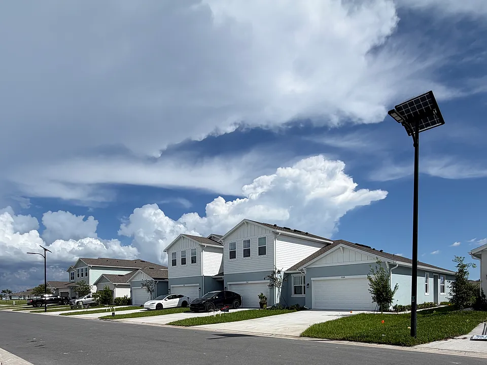7555 Sea Oak Ct