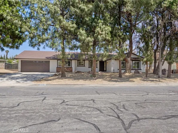 5820 Crown Dr, Jurupa Valley, CA 91752