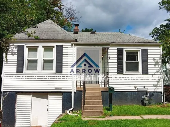 7 Lamar Dr, Saint Louis, MO 63136