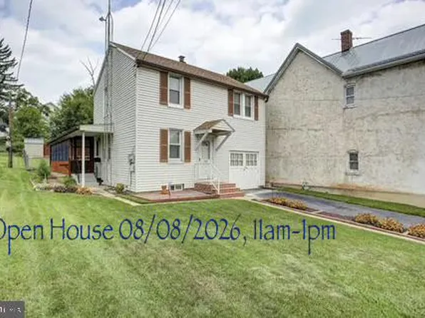 343 W Queen St, Chambersburg, PA 17201