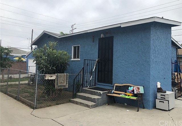 2nd image of 4317 Clara St