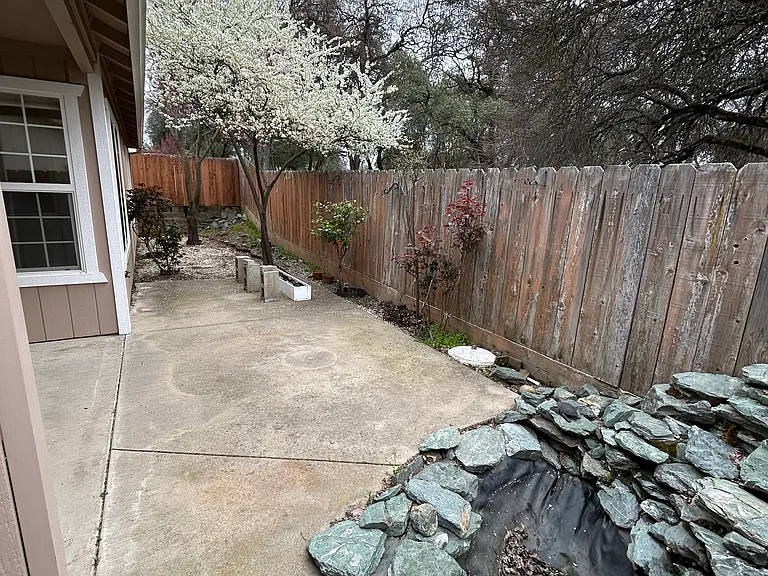 Country Ln — Photo 14