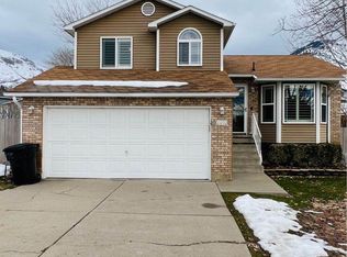 2492 N 725 E, North Ogden, UT 84414