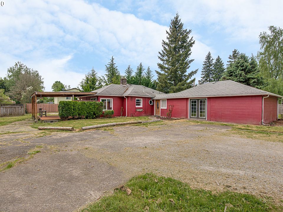1st image of 611 NE Clark Ave