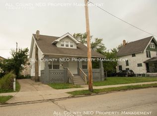 1058 E 148th St, Cleveland, OH