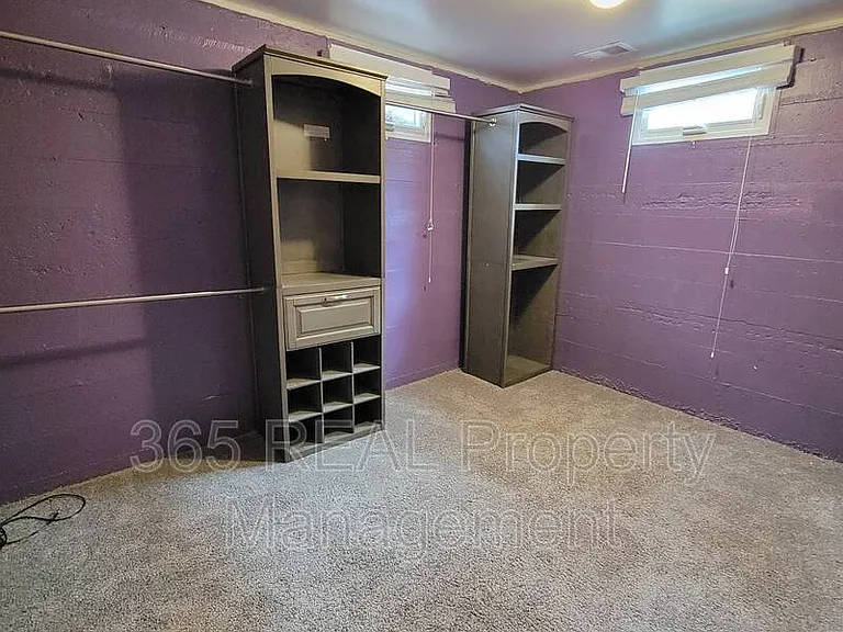 2432 16th Ave — Photo 20