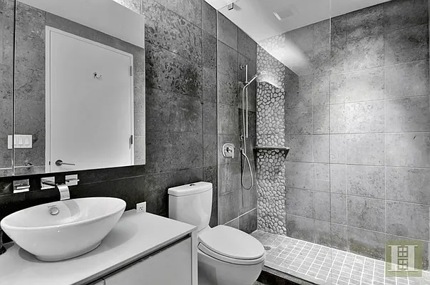 Rented by Halstead Real Estate | media 27