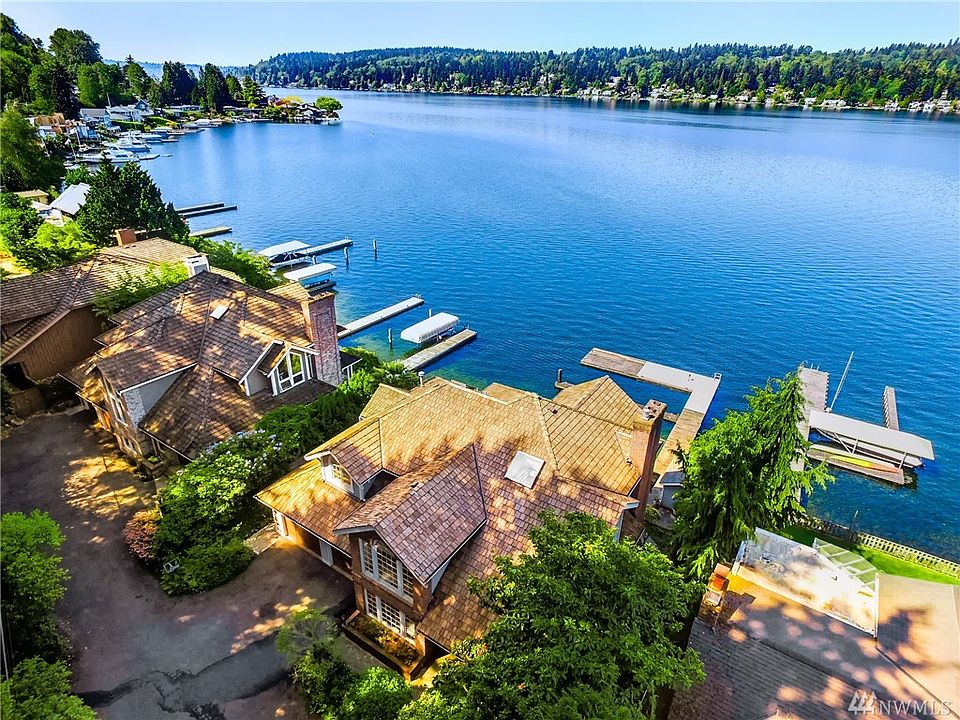 Enjoy the lakefront lifestyle with this beautifully appointed custom home on Lake Washington!
