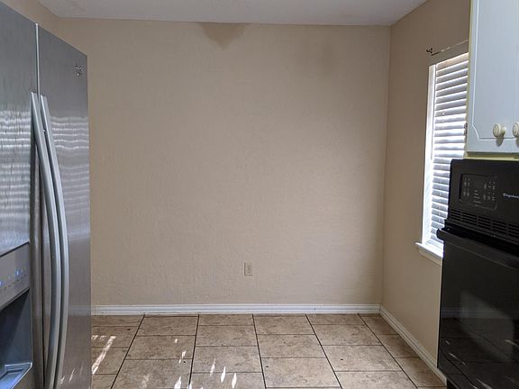 2nd image of 5316 NW Ash Ave