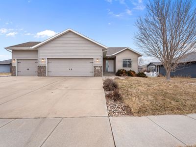 3908 E Brookline Dr, Sioux Falls, SD, 57103