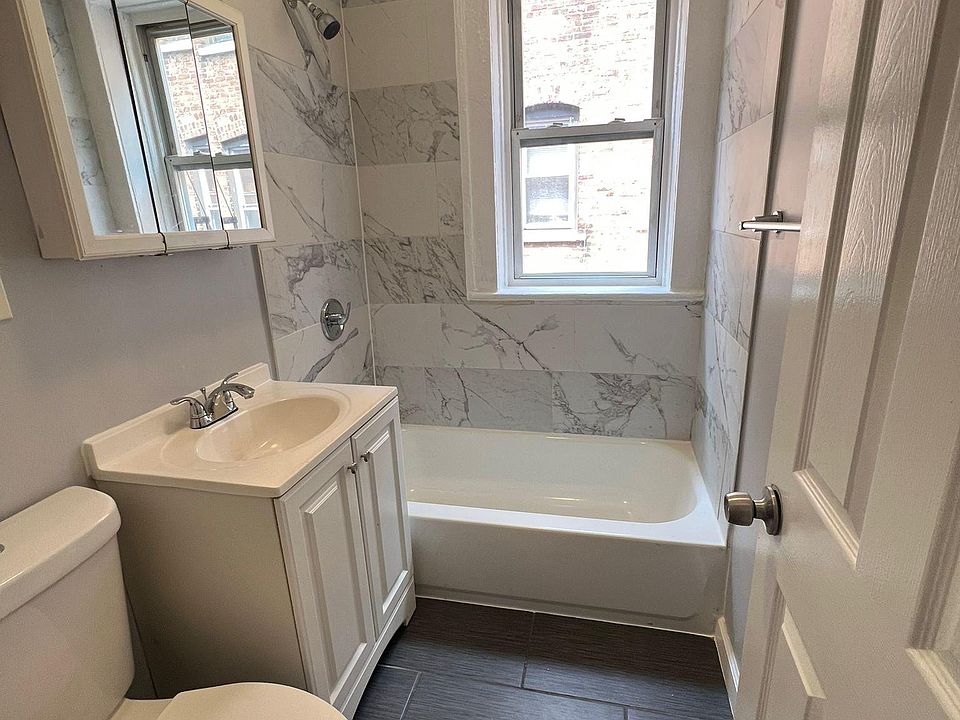 2nd image of 498 E 23rd St #4A