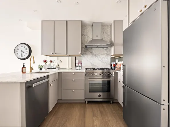 345 Warren Street image 1 of 11