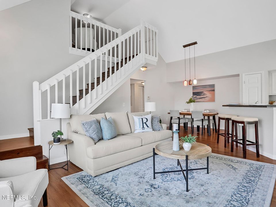 1st image of 13703 RICHMOND PARK Drive N #1807