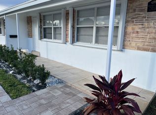 2471 NE 2nd Ave APT 3, Boca Raton, FL 33431