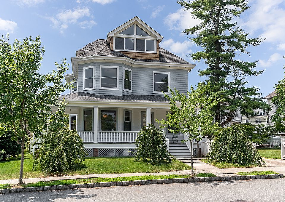 1st image of 294 Claremont Ave