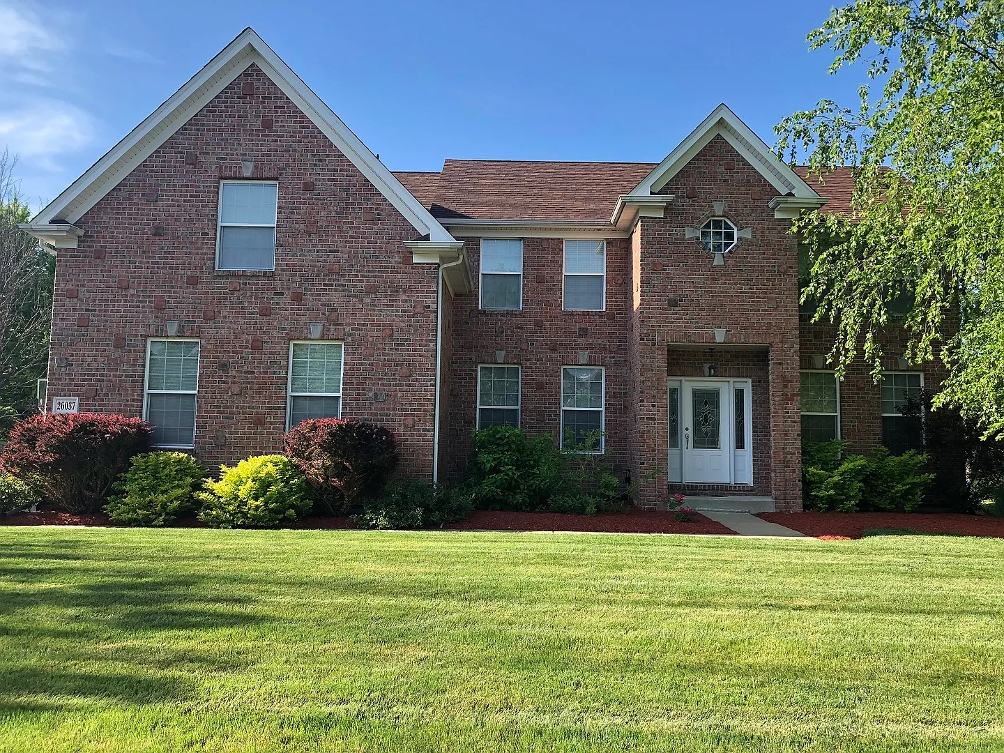 26037 Whispering Woods Cir photo 1