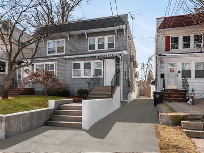 4316 249th Street, Little Neck, NY, 11363