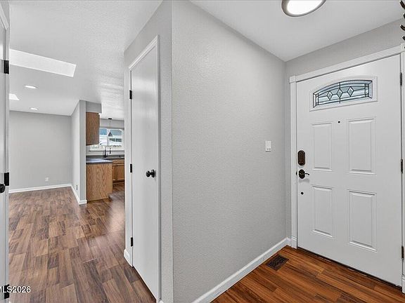 3rd image of 4201 Santa Maria Dr