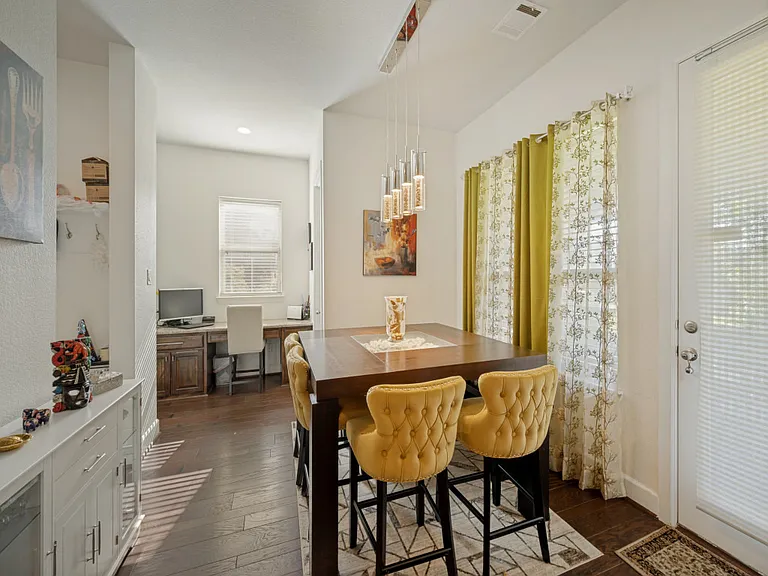 415 Dry Canyon Dr — Photo 10