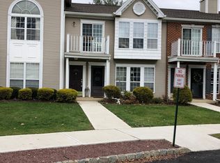 1970 Mattis St, Hellertown, PA 18055