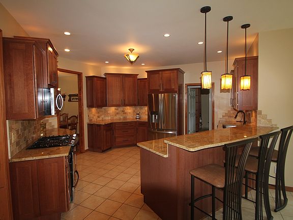 3rd image of 29291 Chenwood Ct