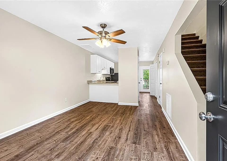 1st image of 5148 Spring St #B3