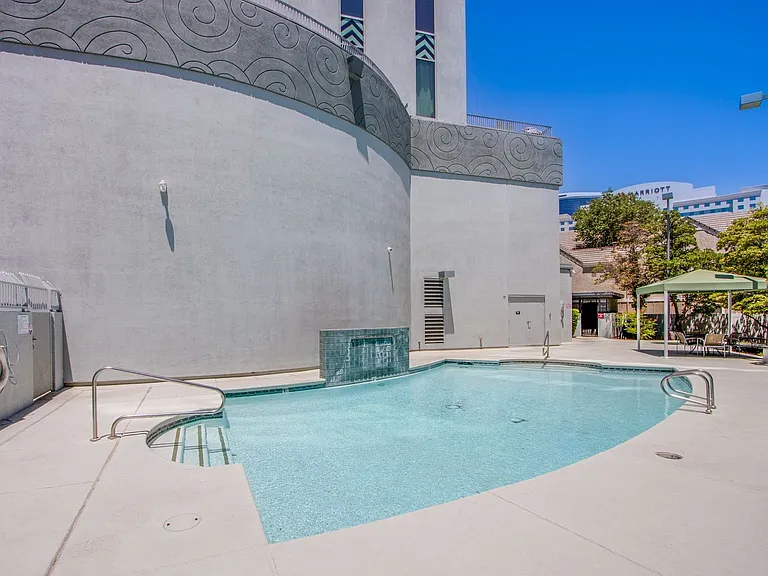 360 E Desert Inn Rd #1008 — Photo 59