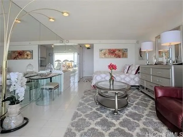 445 Seaside Ave APT 4410, Honolulu, HI 96815
