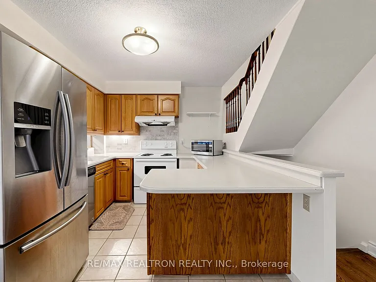30 McGill St — Photo 7