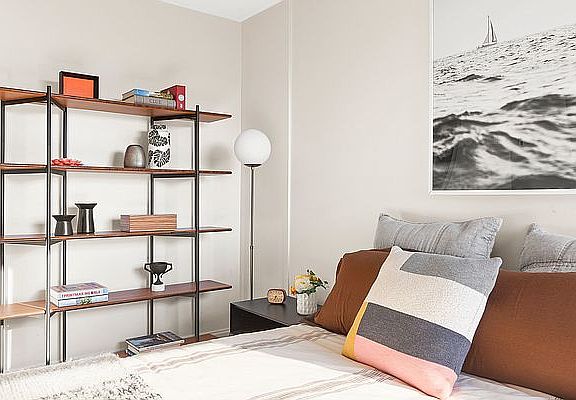 3rd image of 1990 Lexington Ave APT 32K