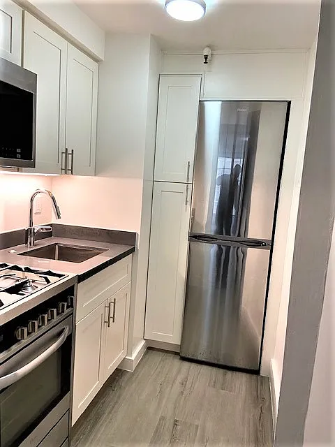 360 Green Street - 2 — Photo 4