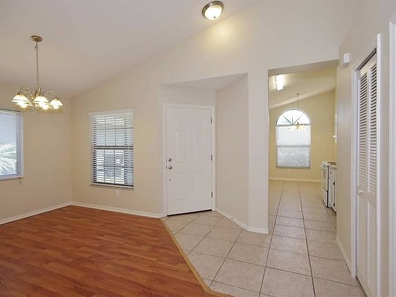 2nd image of 2098 Grasmere Dr