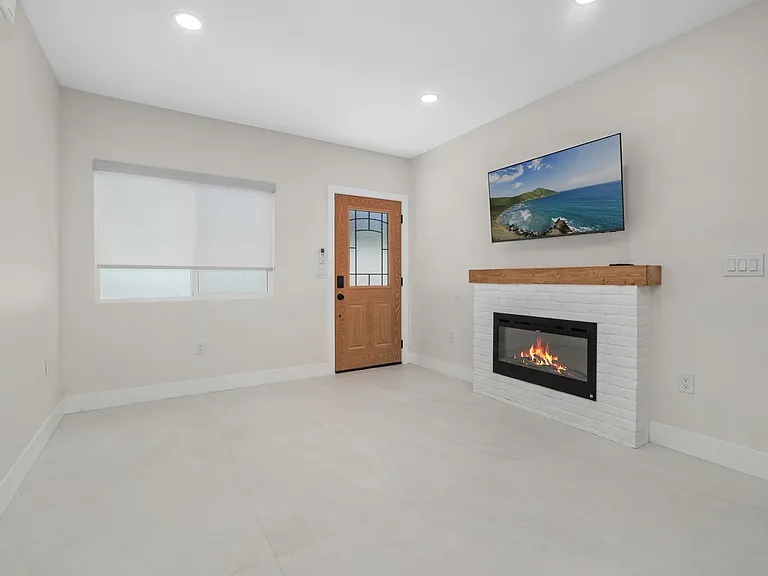 21312 Bulkhead Cir #1 — Photo 11