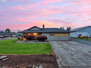 608 Mathias Rd, Molalla, OR 97038