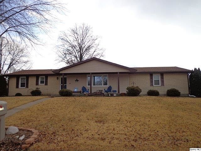 Home for Sale in Quincy, IL $149,900
