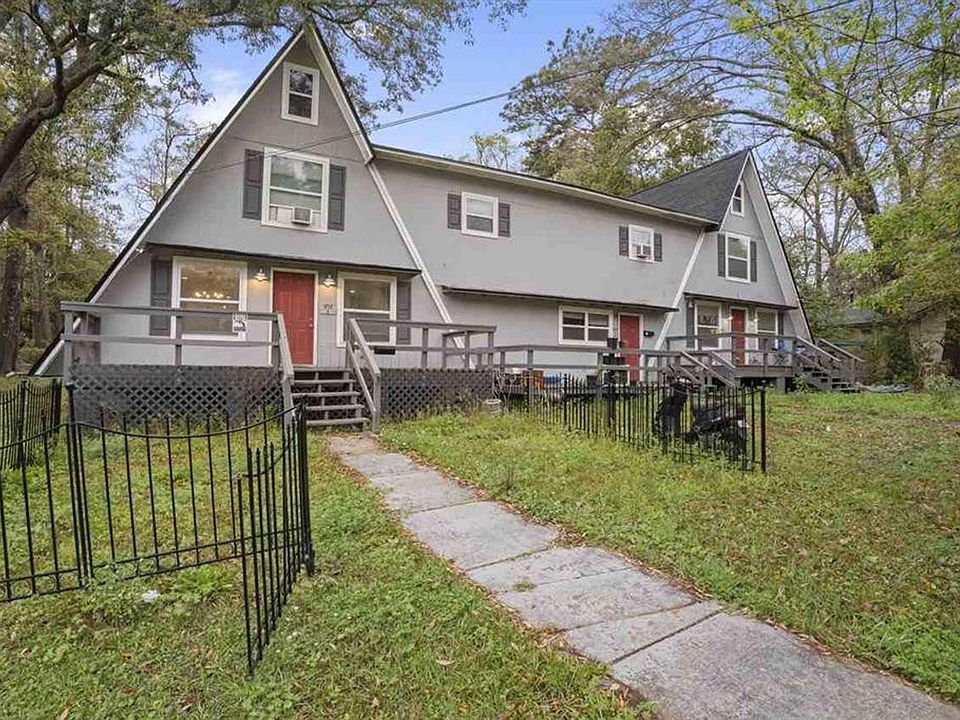 1st image of 1717 Airport Dr #1