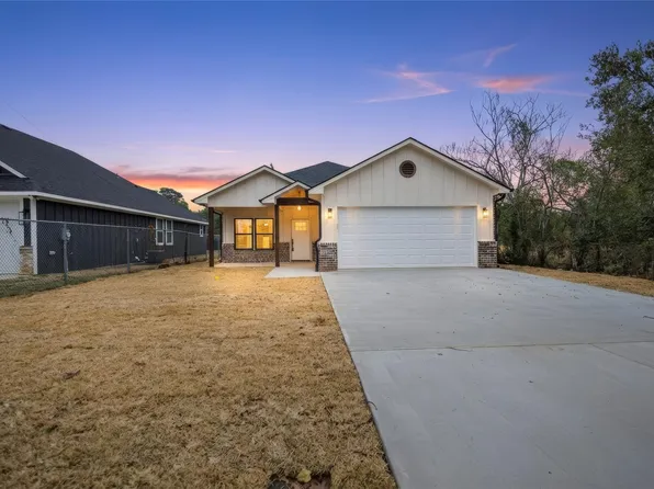 928 Duckenfield Ave, Tyler, TX 75701