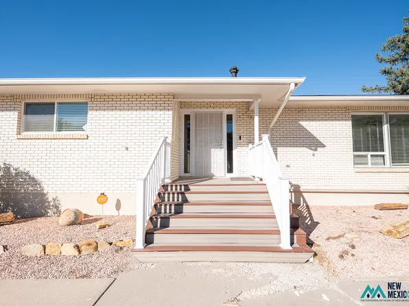 1510 S Grandview Dr, Gallup, NM 87301