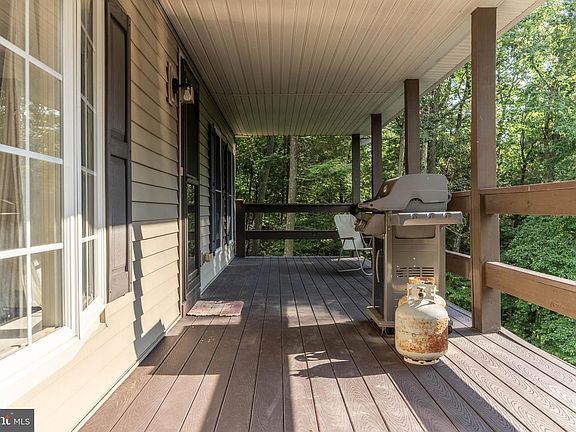 5th image of 418 Dimmsville Rd