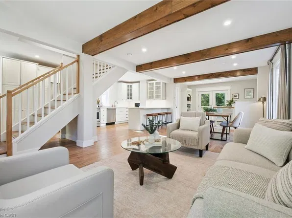 31 James St W, Guelph, ON N1G 1E3