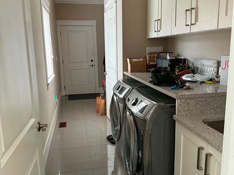 17438 2b Ave — Photo 8