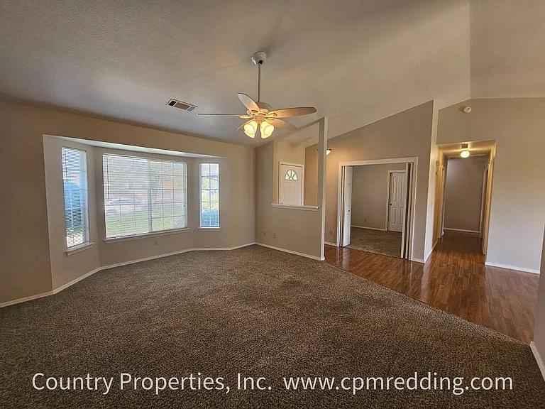 2907 Snow Fire Ct — Photo 10