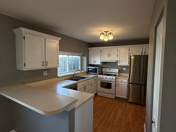 4th image of 1515 Apple Grove Ln